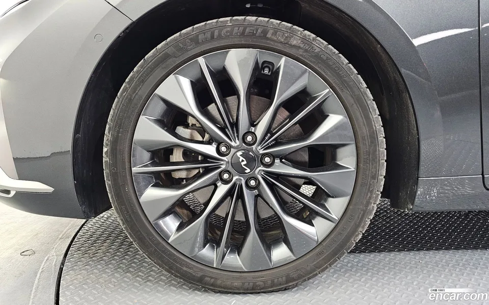 Kia K8 2.5 2WD 2023 — миниатюра 5