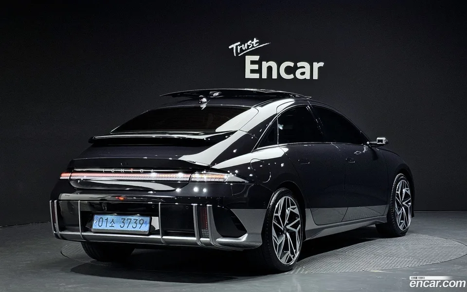 Hyundai Ioniq 6 2022 — миниатюра 2