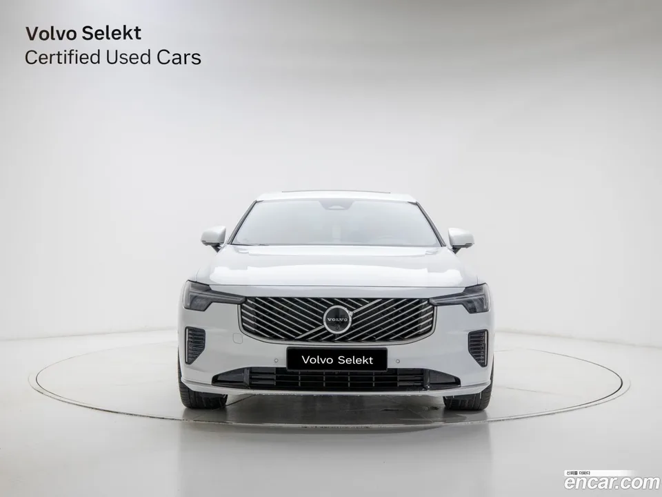Volvo S90 B5 2025 — миниатюра 2