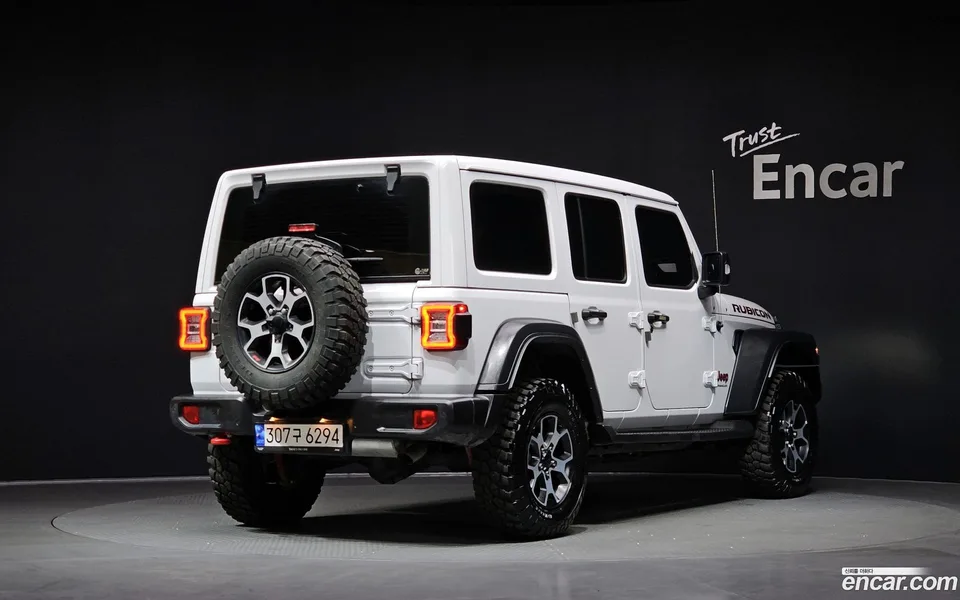 Jeep Wrangler 2.0 4 2023 — миниатюра 2