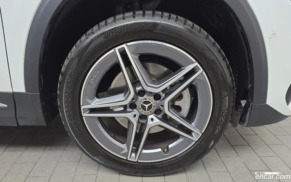 Mercedes-Benz GLA-Class GLA250 4MATIC 2022 — миниатюра 5