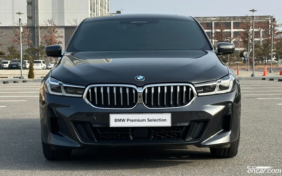 BMW 6 Series GT 620d M 2023 — миниатюра 3