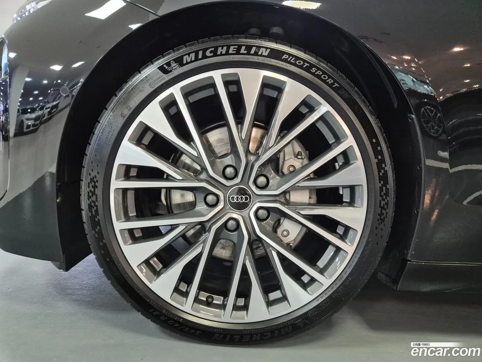 Audi A6 e- 2025 — миниатюра 5