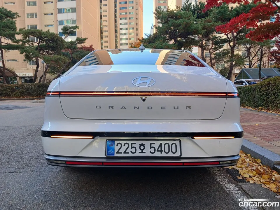 Hyundai Grandeur Hybrid 2025 — миниатюра 4