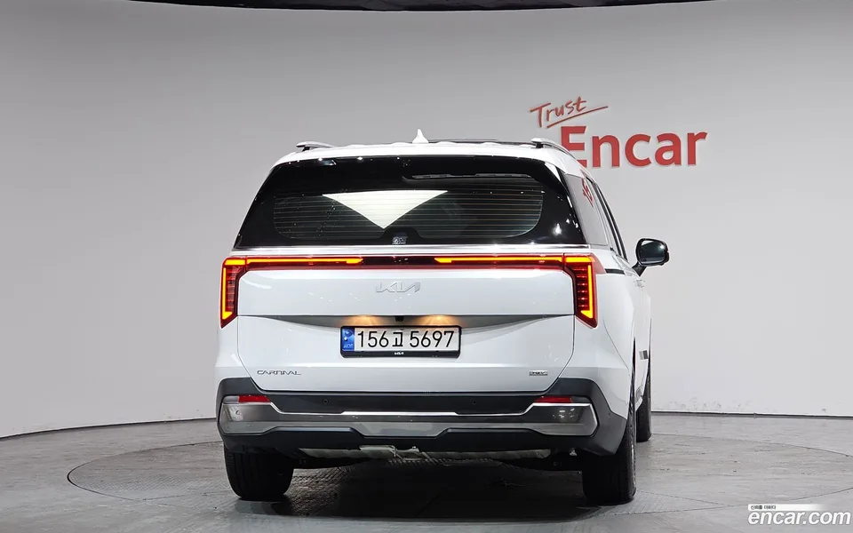 Kia Carnival HEV 7 2024 — миниатюра 4