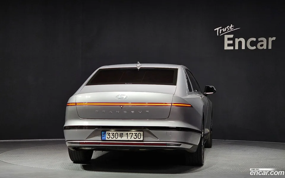 Hyundai Grandeur 2.5 2WD 2023 — миниатюра 4