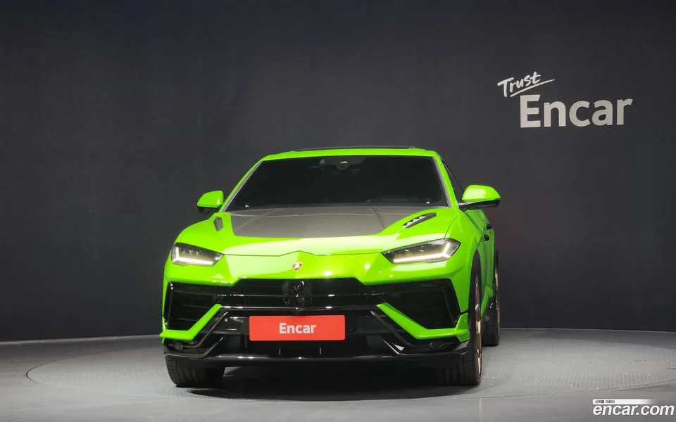 Lamborghini Urus 4.0 V8 2024 — миниатюра 3