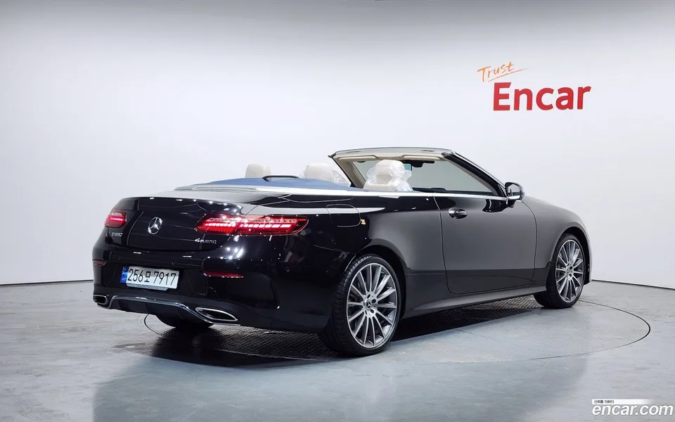 Mercedes-Benz E-Class E450 4MATIC 2023 — миниатюра 2