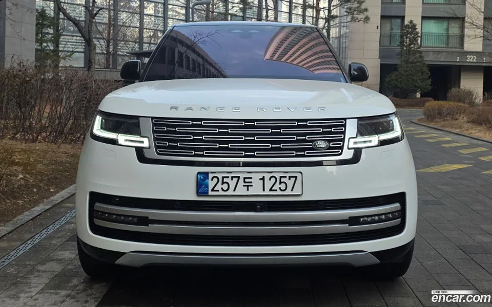 Land Rover Range Rover P530 AB 2023 — фото 1, купить с доставкой в Москву