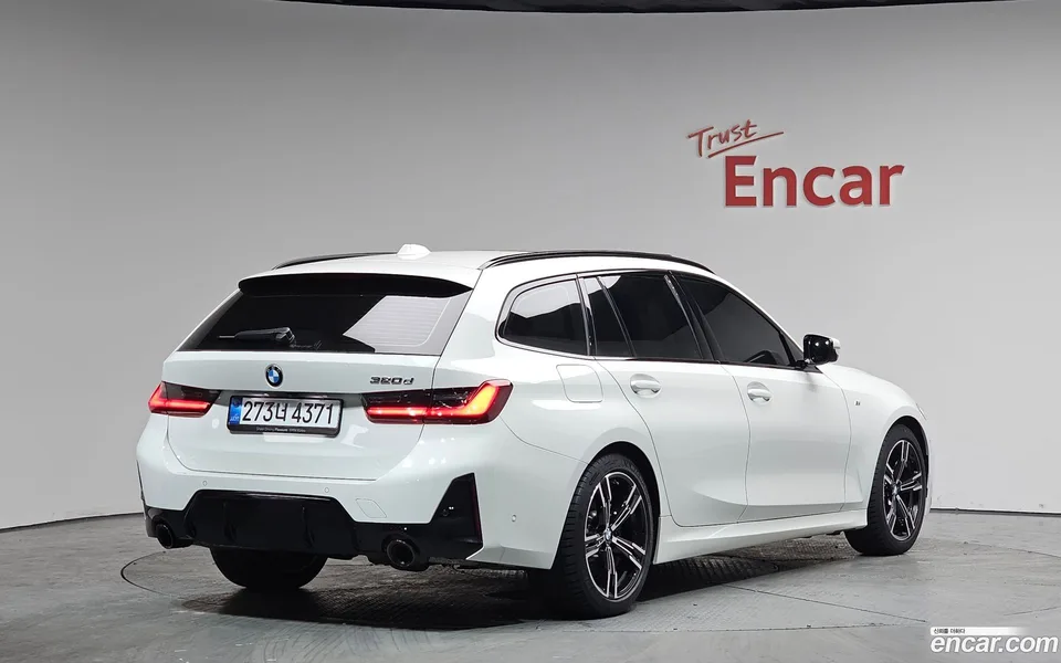 BMW 3 Series 320d M 2024 — миниатюра 2