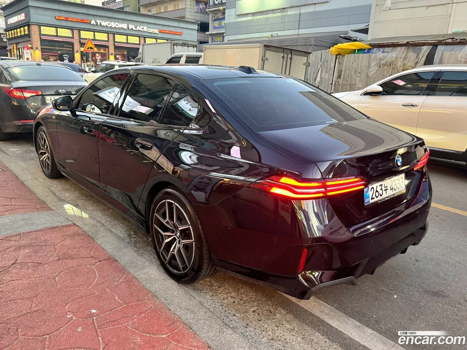 BMW 5 Series 520i M 2025 — миниатюра 4