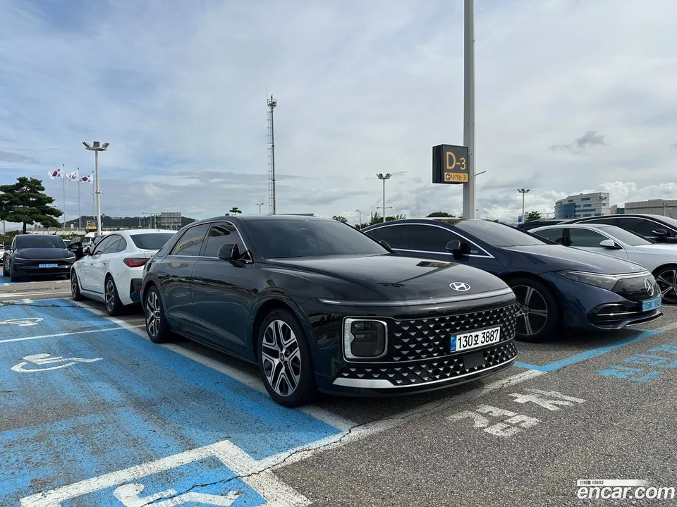 Hyundai Grandeur Hybrid 2023 — миниатюра 2