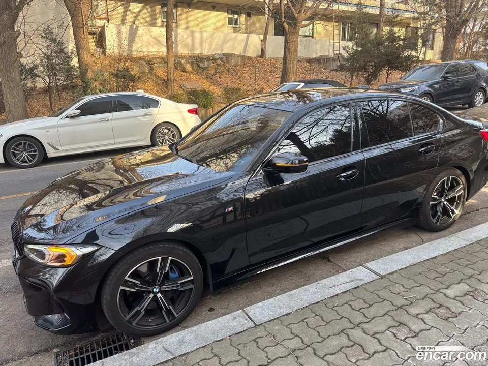 BMW 3 Series 320i M 2023 — миниатюра 3