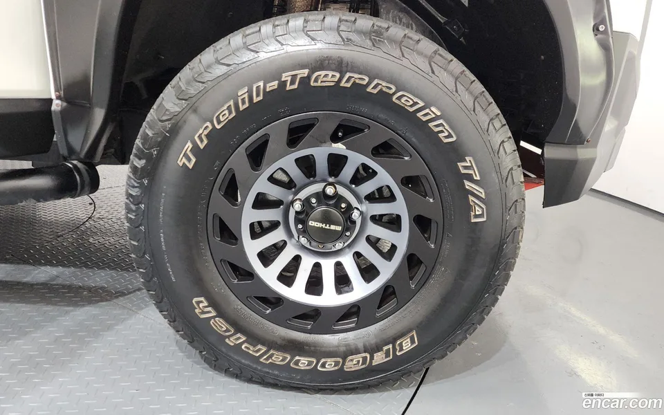 KG Mobility Rexton Sports Khan 2.2 4WD 2023 — миниатюра 5