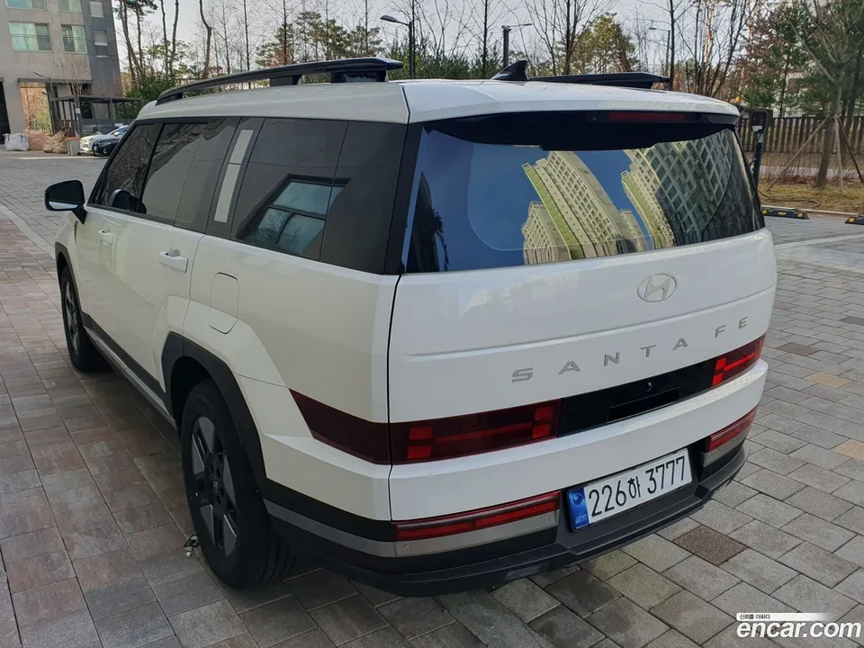 Hyundai Santa Fe HEV 1.6 2WD 2025 — миниатюра 3