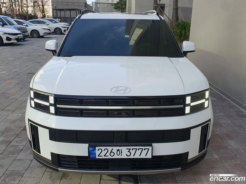 Hyundai Santa Fe HEV 1.6 2WD 2025 — фото 1, купить с доставкой в Москву