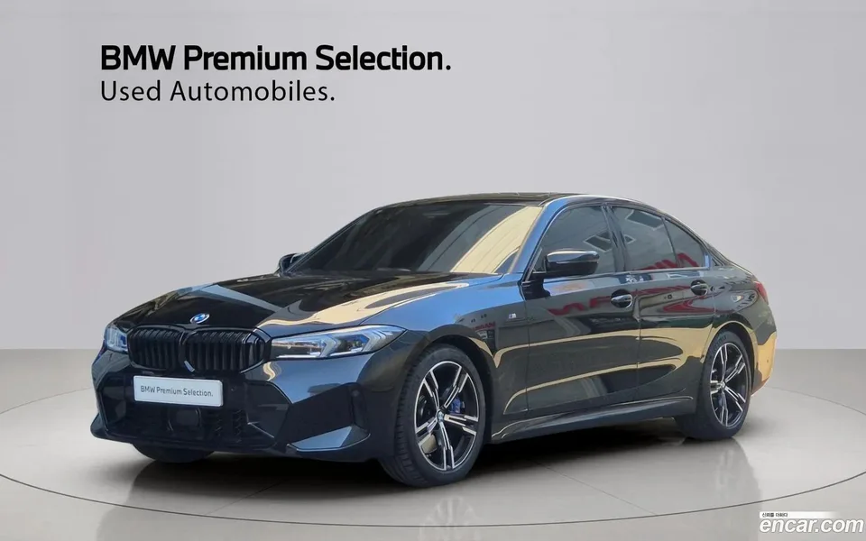 BMW 3 Series 320i M 2023 — фото 1, купить с доставкой в Москву