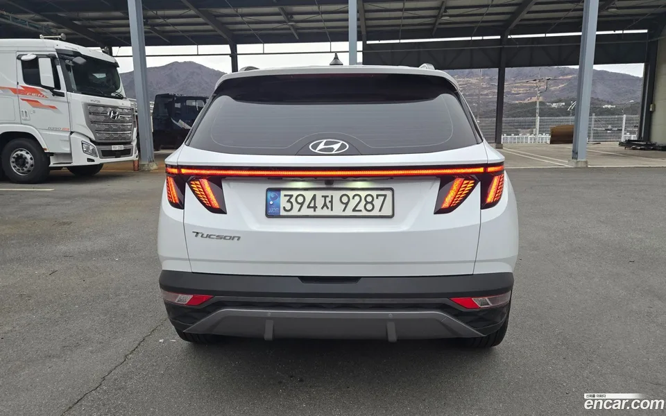 Hyundai Tucson Hybrid NX4 HEV 1.6 2WD 2023 — миниатюра 4