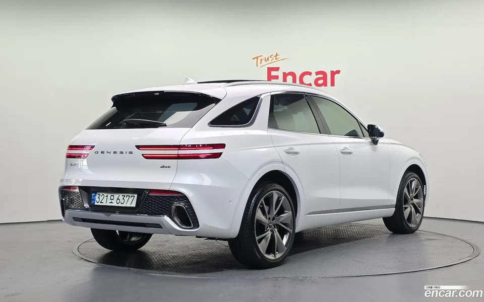 Genesis GV70 2.5T AWD 2022 — миниатюра 2