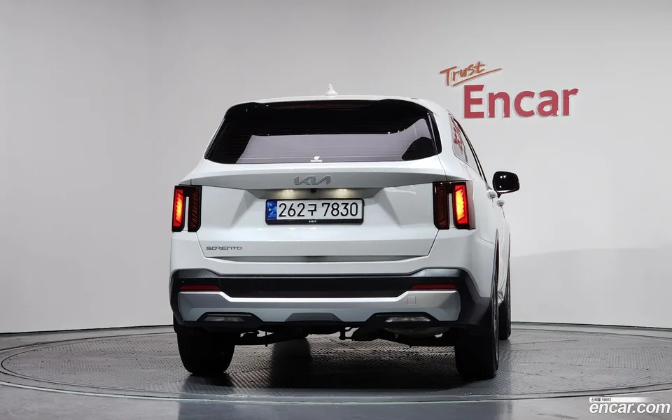 Kia Sorento 2.2 2WD 2024 — миниатюра 4