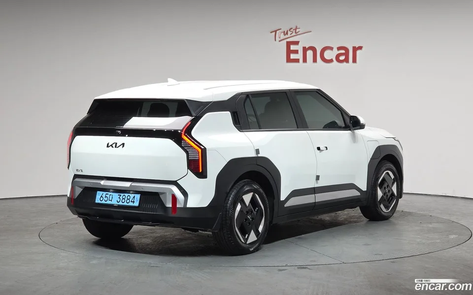Kia EV3 2WD 2025 — миниатюра 2