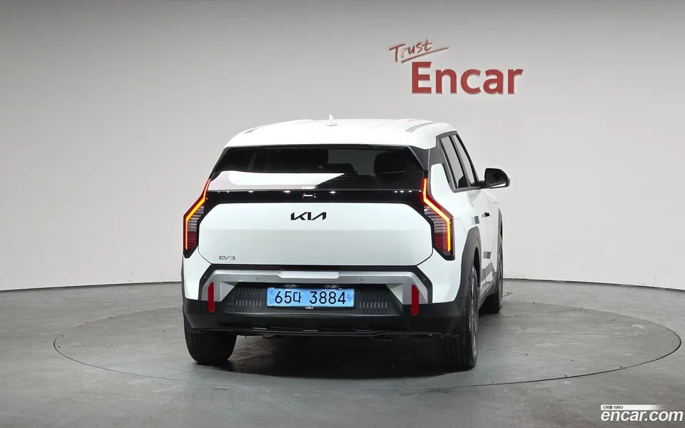 Kia EV3 2WD 2025 — миниатюра 4