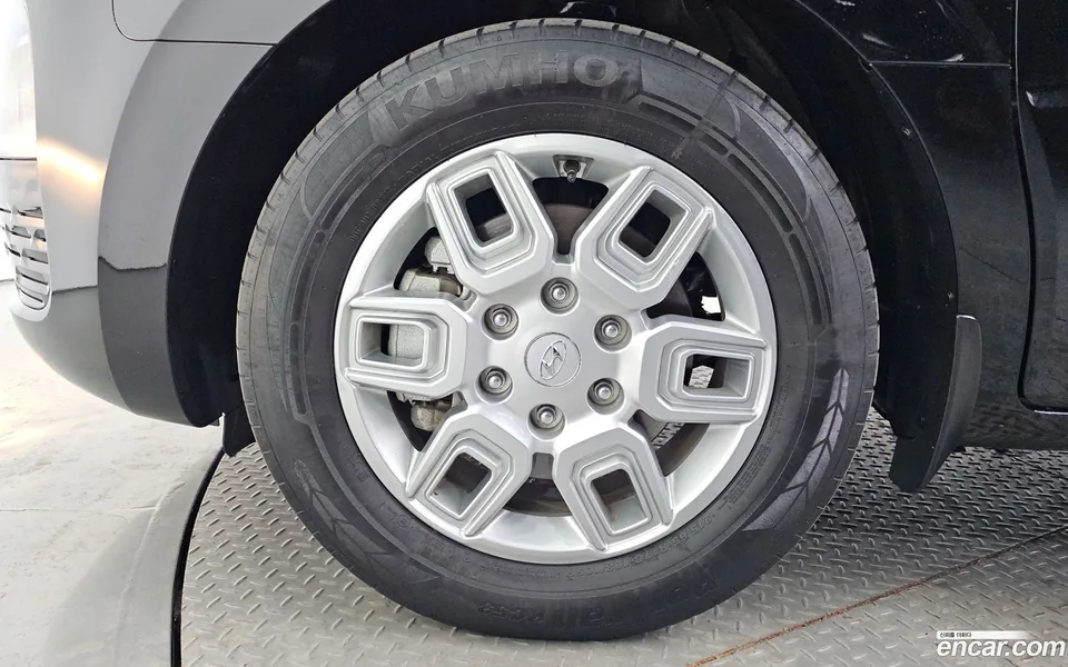 Hyundai Staria 5 2022 — миниатюра 5