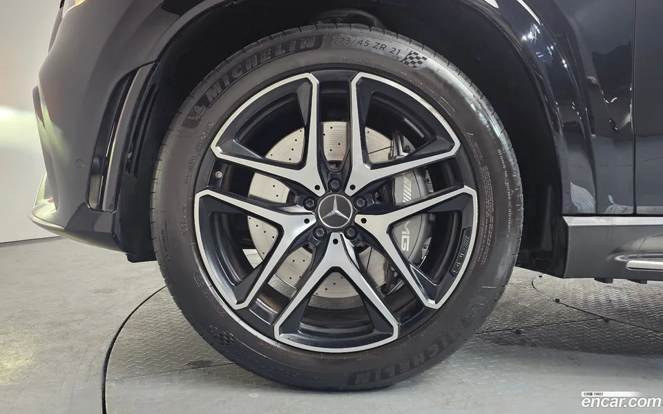 Mercedes-Benz GLE-Class AMG GLE53 4MATIC+ 2023 — миниатюра 5