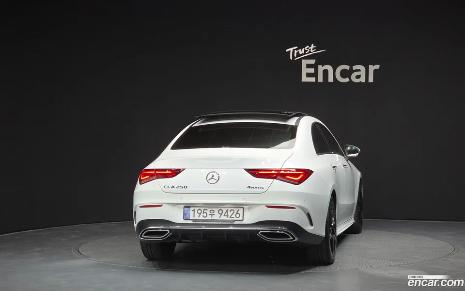 Mercedes-Benz CLA-Class CLA250 4MATIC 2022 — миниатюра 4