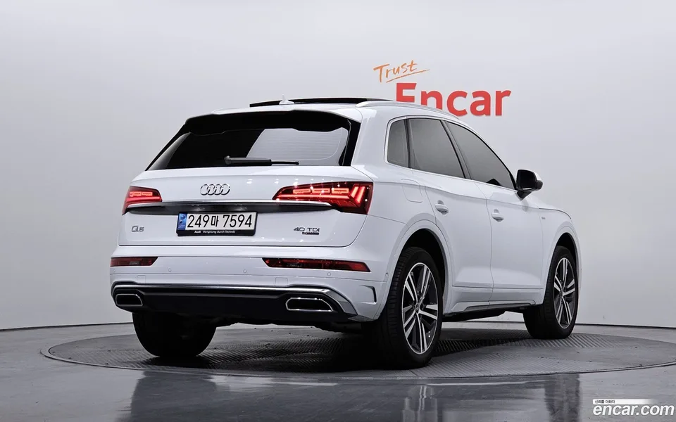 Audi Q5 40 TDI 2023 — миниатюра 2