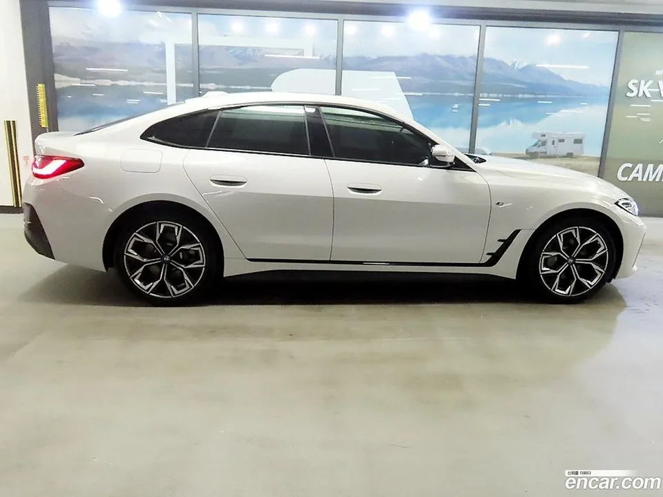 BMW i4 eDrive40 M 2022 — миниатюра 3