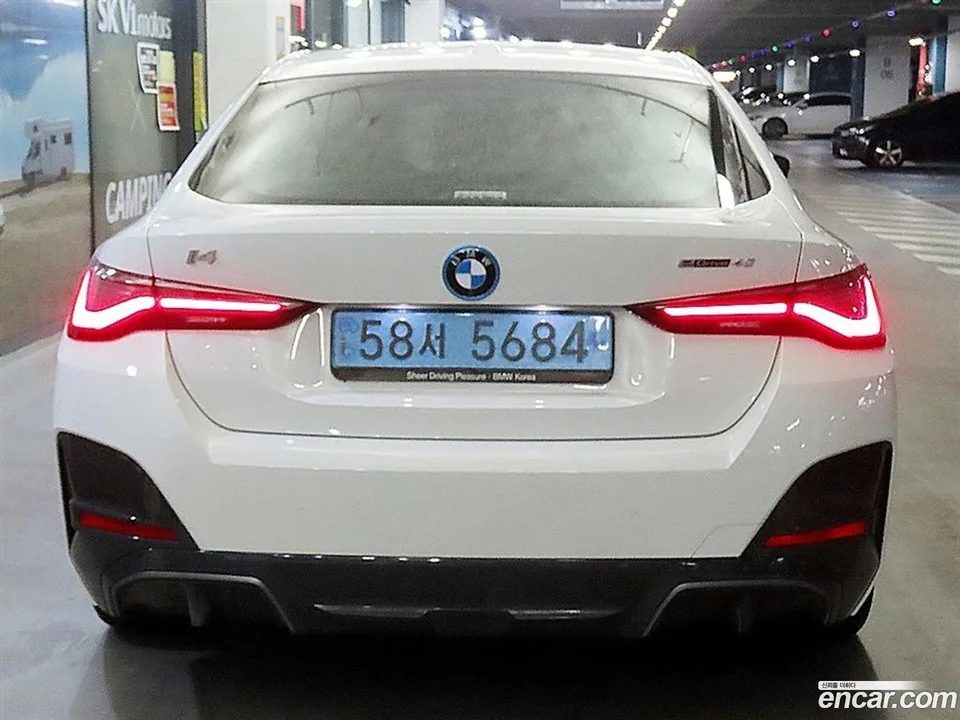 BMW i4 eDrive40 M 2022 — миниатюра 5