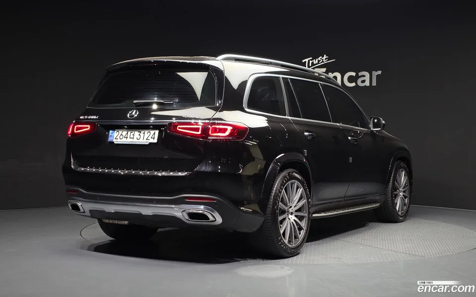 Mercedes-Benz GLS-Class GLS400d 4MATIC 2023 — миниатюра 2