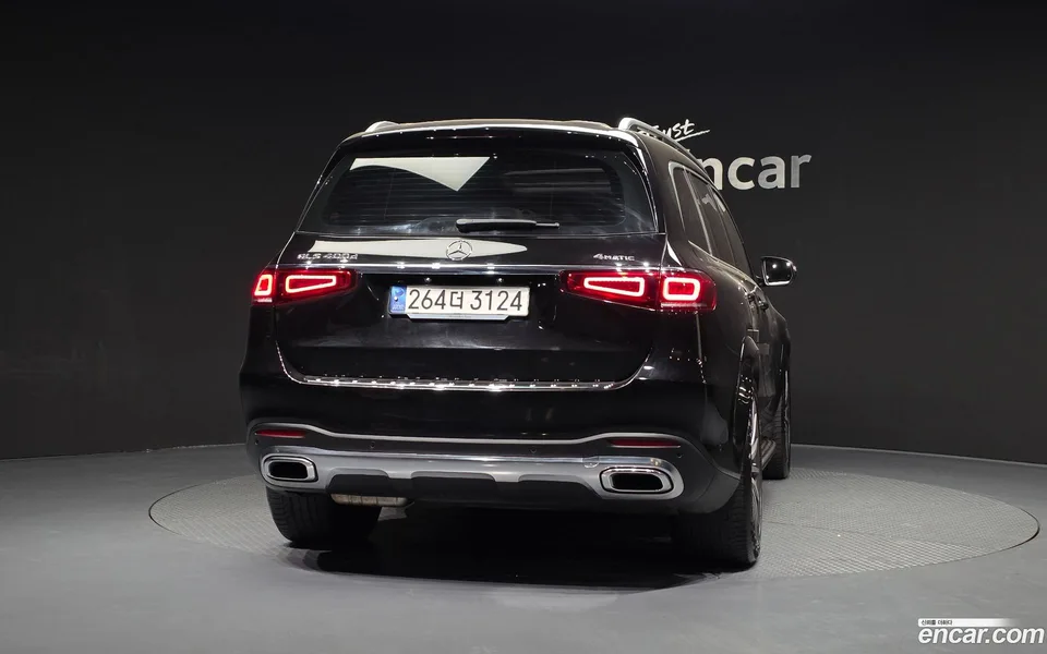 Mercedes-Benz GLS-Class GLS400d 4MATIC 2023 — миниатюра 4