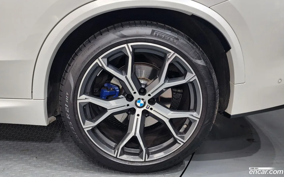 BMW X5 xDrive 30d M 2025 — миниатюра 5