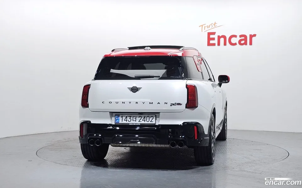 MINI Cooper S Countryman ALL4 JCW 2024 — миниатюра 4