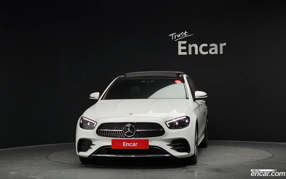 Mercedes-Benz E-Class E350 4MATIC AMG Line 2022 — миниатюра 3