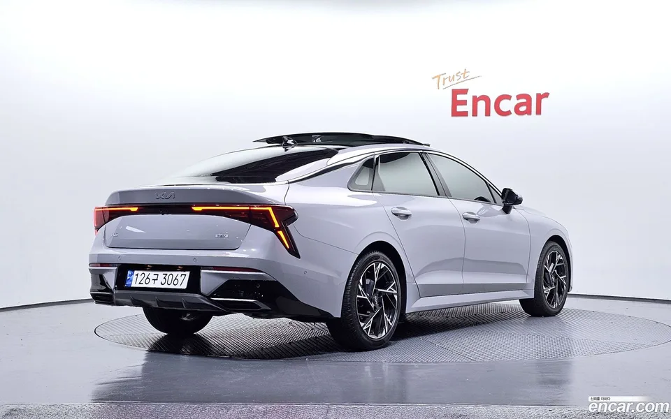 Kia K5 Hybrid 2024 — миниатюра 2