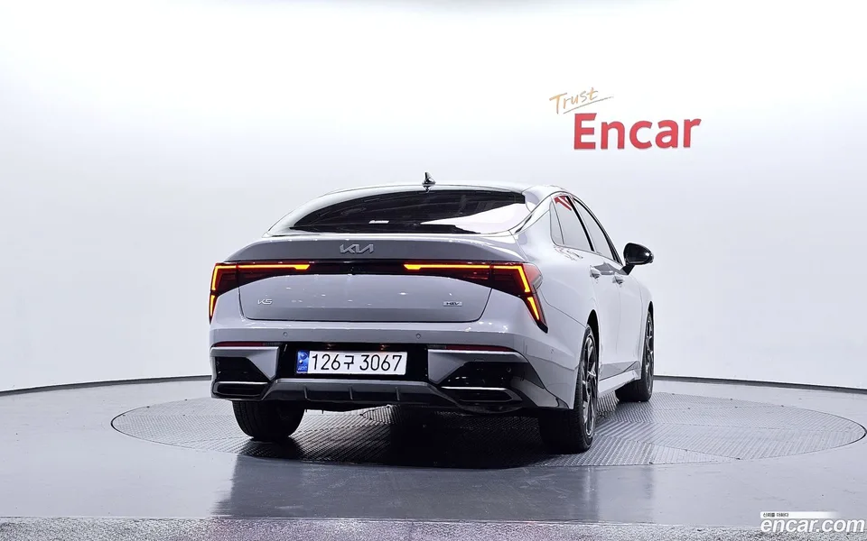 Kia K5 Hybrid 2024 — миниатюра 4
