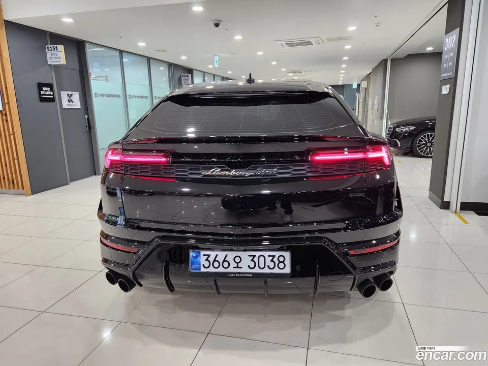 Lamborghini Urus 4.0 V8 SE 2025 — миниатюра 4