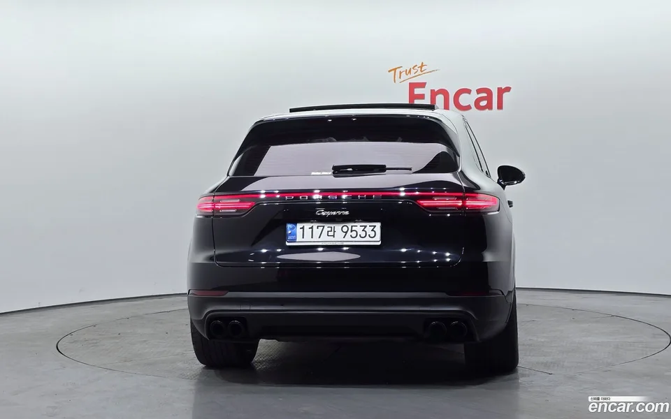 Porsche Cayenne 3.0 E- 2022 — миниатюра 4
