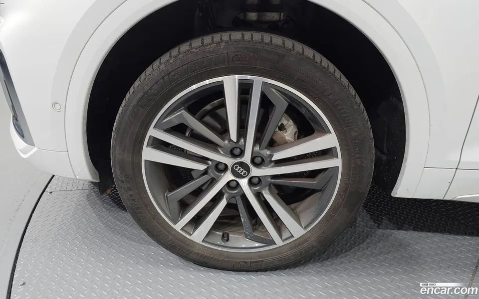 Audi Q5 40 TDI 2023 — миниатюра 5
