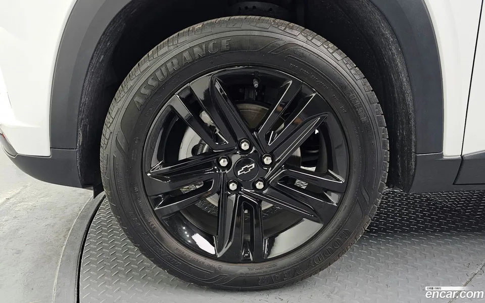 Chevrolet Trax Crossover 1.2 ACTIV 2023 — миниатюра 5