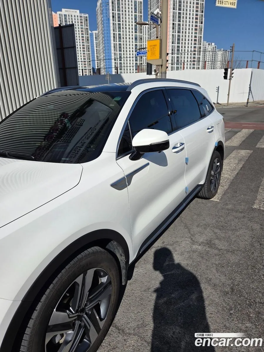 Kia Sorento HEV 1.6 2WD 2023 — миниатюра 2