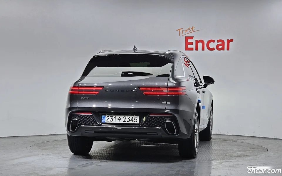 Genesis GV70 2.5T 2WD 2023 — миниатюра 4