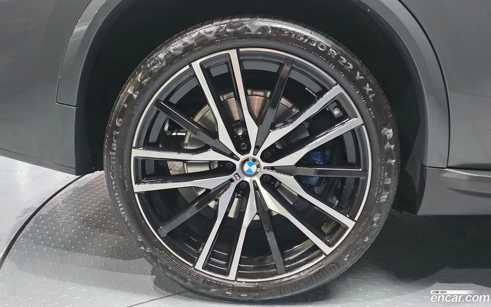 BMW X5 xDrive 40d M 2022 — миниатюра 5