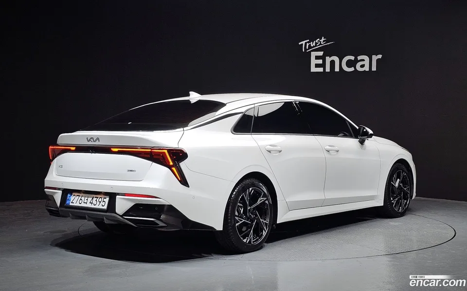 Kia K5 Hybrid 2025 — миниатюра 2