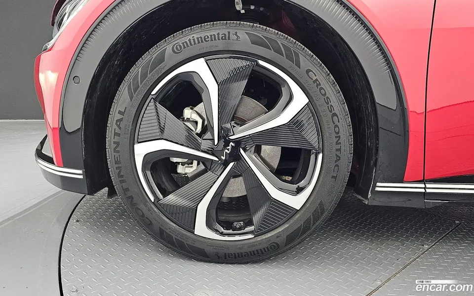 Kia EV6 2022 — миниатюра 5