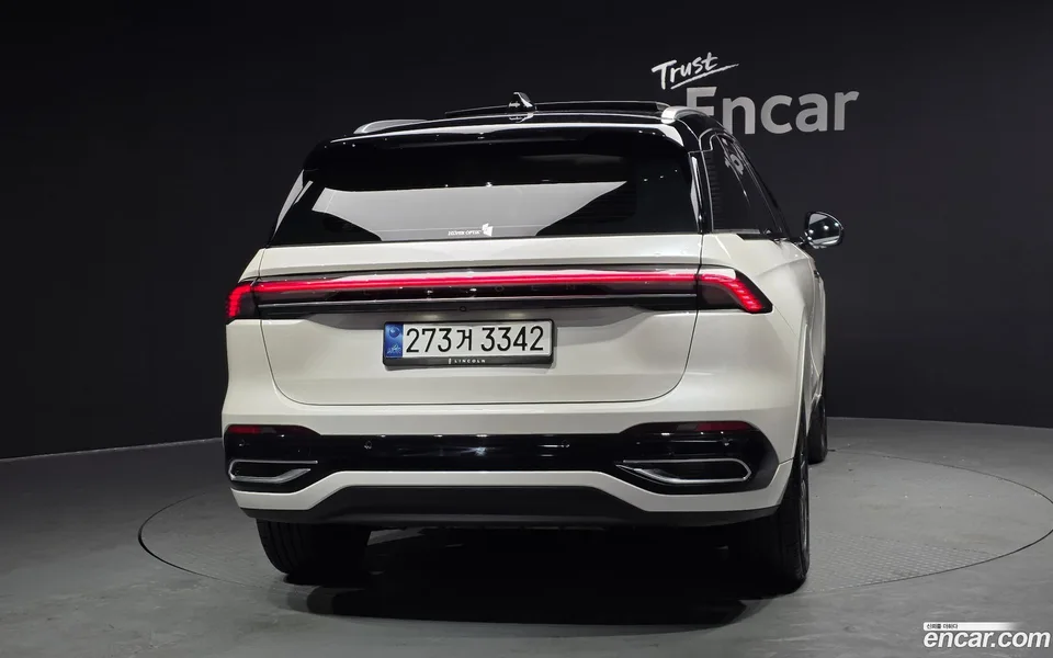 Lincoln Nautilus 2.0 AWD 2025 — миниатюра 4