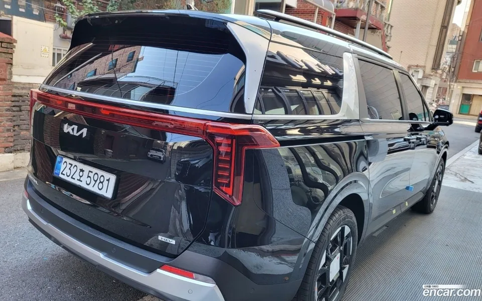 Kia Carnival HEV 9 2025 — миниатюра 3